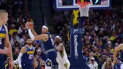 [Highlight] Aaron Gordon throws the full court touchdown pass to Jokic who slams it down! (With replays)