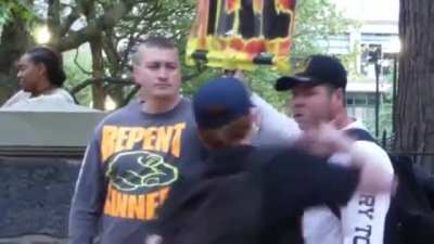 To punch a face
