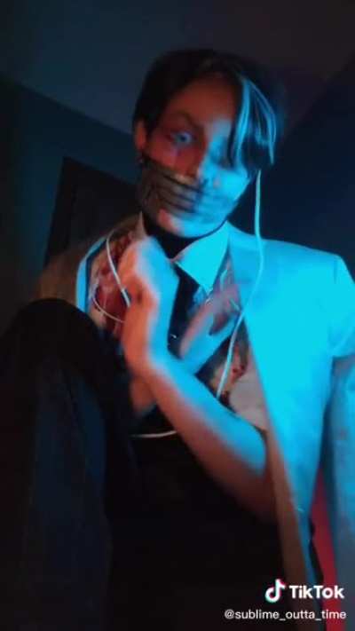 An “I have no mouth and I must scream” cosplay AND a Little Shop of Horrors song? This must be my lucky day!