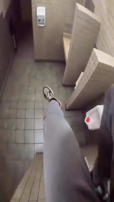 Imagine it's you on sitter place ?