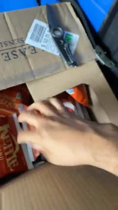 Food Service driver here. I delivered some stuff to a customer last week, today he returned a box of chips ?