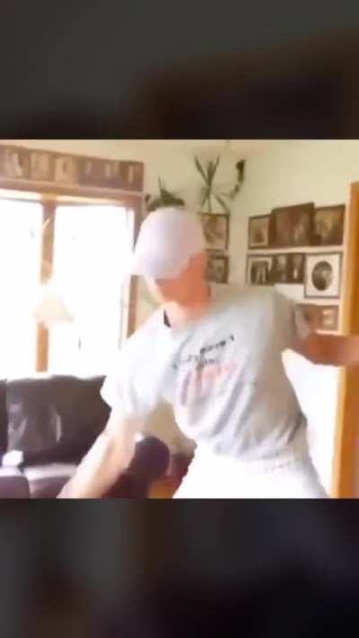 HOME RUN