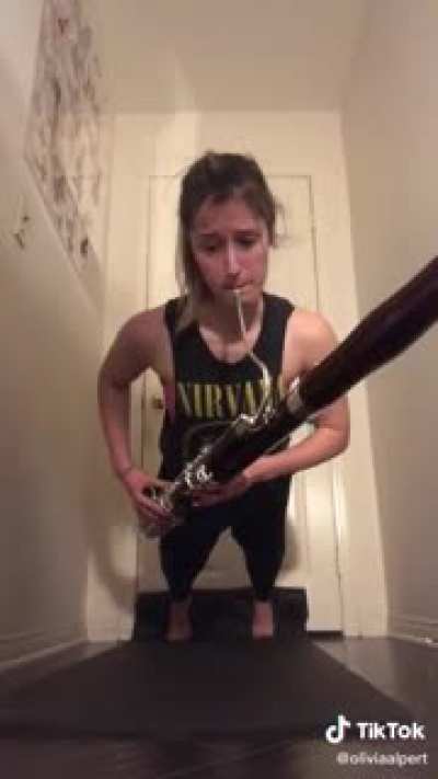 How does she do it??? One-handed plank