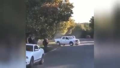 "Excuse me! Suddenly I want to turn left .... "