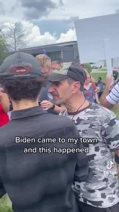 Biden comes to town and Trump's MAGA terrorists lose their minds