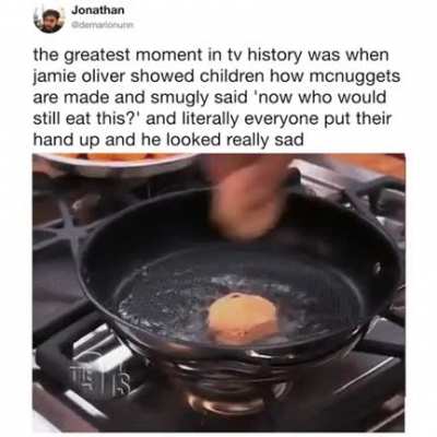 Jamie Oliver tries to scare kids off chicken nuggets