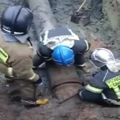 Pipeline gives birth