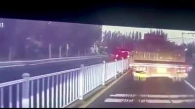 WCGW driving on the wrong side of the road?