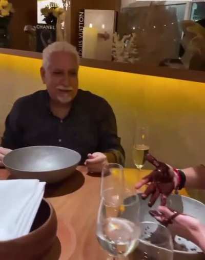 Melted chocolate mess is the new "Gastronomic Experience"