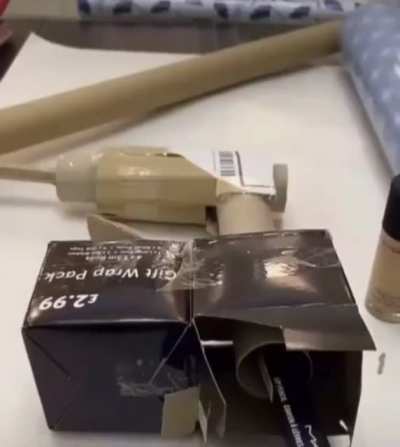 Wrapping my gf's presents and making it look nothing like it!??