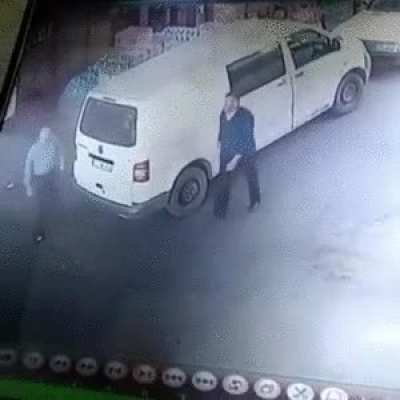 WCGW Looking away at the exact same time