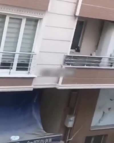 To throw a pot.