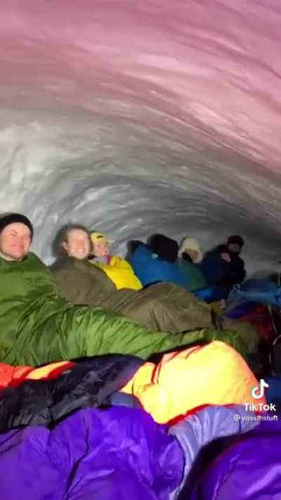 Claustrophobia intensifies