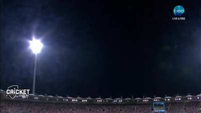 Chris Lynn hits a monstrous hit