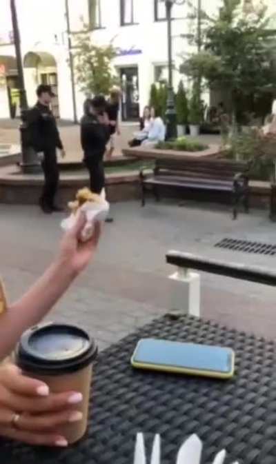 What Russian police does when they find a grenade in the park